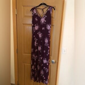 Maurice’s burgundy floral maxi dress size medium